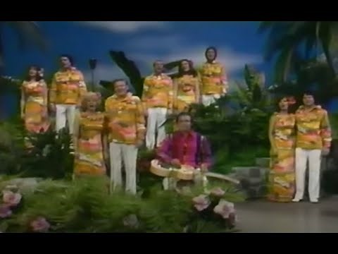 Lawrence Welk Show - Songs of the Islands from 1982 - Mary Lou Metzger hosts