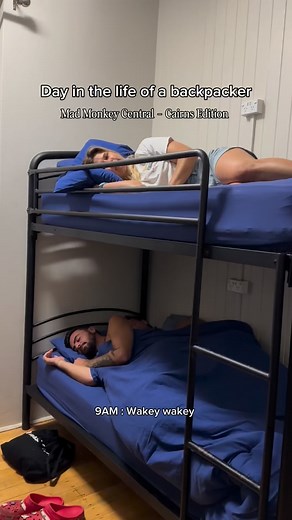 Day in my life : backpacker in Cairns edition 🌴 #hostellife #backpacker #cairns #australia #hostel #diml | Mad Monkey Backpackers