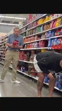 Pretending to poop, a heavy-handed funny video #funny #heavy-handed