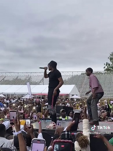 Master KG's Captivating Performance of Jerusalema