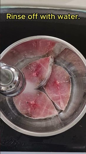 How to wash and remove the fishy smell from the fish. #fish #cookingtips #howto #foryou #viral