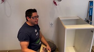 64K views · 2.3K reactions | TUTORIAL : Instalacion de una Cocina Integral en este tutorial te muestro la forma de como instalo muebles integrales en una cocina. #TUTORIAL #COCINAINTEGRAL #INSTALACION | En el Garage de Martincho | Facebook