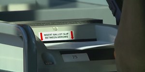 Early voting begins in Illinois