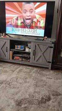 threes company ending credits