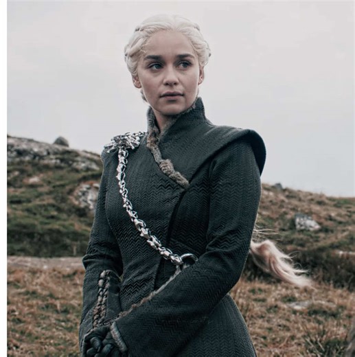 most lethal face card. spc: skywaik3rsae cc: mine #daenerystargaryen #asoiaf #edit #gameofthrones #fyp audio: bad romance by lady gaga everything fake!! cc: essos original content emilia clarke as daenerys targaryen in game of thrones, house of the dragon high quality 4k edit after effects viral aesthetic trending edit cinematic