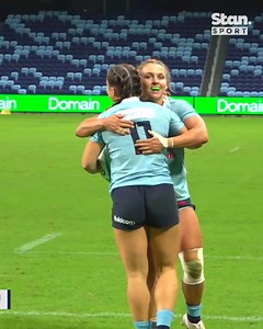A semi-final hat-trick 🎩 Take the spotlight, Desi 😍 #SuperRugbyW #Wallaroos | Wallaroos