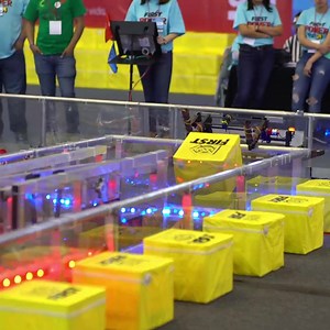 7.5K views · 63 reactions | Así afinamos motores durante el primer día de FIRST Robotics Competition. Estamos listos para ver a los robots competir. ¡Esto apenas comienza! 烙⚙️ #FIRSTmx | PrepaTec | Facebook