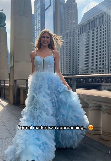 I’m soooo ready for formal market modeling season! Modeling gowns is one of my #1 modeling niches and it makes me feel so feminine & girly. 🥰 #promdresses #nycmodel #bridalmodel #formalgowns @AMARRA