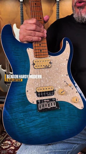 O Diferencial das Super Strato 😍 BENSON Hardy Modern