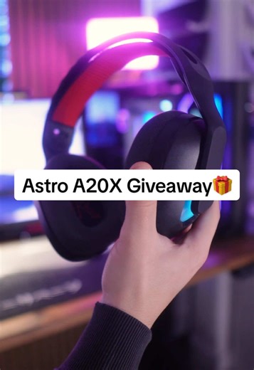 Gewinne das Astro A20X Gaming Headset von Logitech G!
