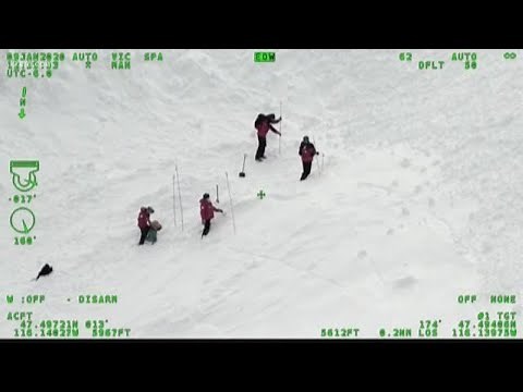 How a Recco detector helps rescuers find stranded skiers
