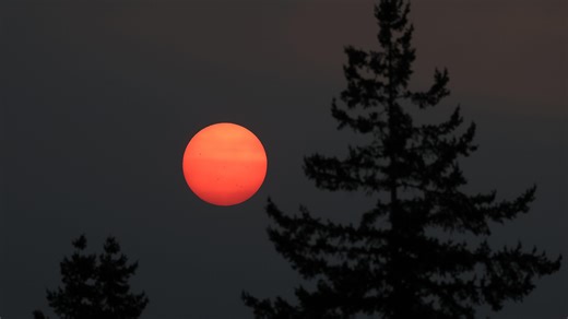 How many wildfires are active in Washington? Air quality worst in US. See size, containment