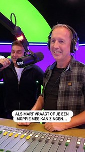 58K views · 3.5K reactions | Als Mart vraagt of je een moppie mee kan zingen, dan doe je dat!  | Evers & co. | Facebook