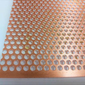 [Hot Item] High Quality Decorative Punched Hole Perforated Mesh Brass /Copper Perforated Metal Sheet