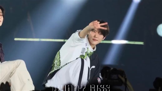 【吴是温SION】˳⁺⁎˚•男神闪耀东京° .☆ | SMTOWN东京场 day1 day2舞台饭拍合集 | 250809/0810