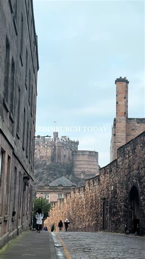 January, that’s a wrap! Valentine’s Day is just around the corner… who are you brining to Edinburgh this February 🌹💌✈️ #edinburgh #scotland #valentinesday #fyp #citybreak @VisitScotland 🏴󠁧󠁢󠁳󠁣󠁴󠁿 @GetYourGuide @Booking.com @Eventbrite