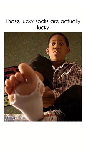 Interestingclips111 on Instagram: "Created by: Chris Rock & Ali LeRoi Narrated by: Chris Rock Produced by: Chris Rock, Ali LeRoi, Michael Rotenberg, Mara Brock Akil, Don Reo Network: UPN / The CW Genre: Comedy, Family, Coming-of-Age Main Cast: • Tyler James Williams as Chris • Terry Crews as Julius • Tichina Arnold as Rochelle • Tequan Richmond as Drew • Imani Hakim as Tonya • Vincent Martella as Greg • Narration by Chris Rock ⸻ 🏙️ Full Summary: Everybody Hates Chris is a hilarious and heartfel