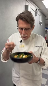 There are many unseen parts of the Frontera Family restaurants that truly make them special! Allow me to showcase those that excite me most — starting with local farms and a bounty of corn. 🌽 | Chef Rick Bayless