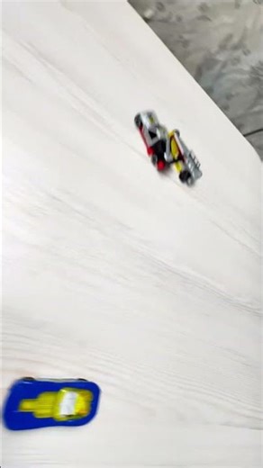 Hot Wheels Downhill Race in a Box | Fast Toy Car Challenge