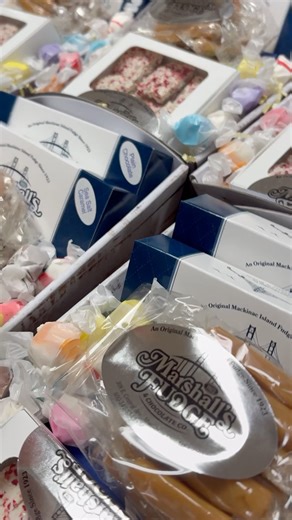Did you know that we can create custom Corporate gift boxes for the holidays? We’d love to send your clients some of our delicious candies that you hand pick! Let us know how we can help you send the best of Michigan love, we ship all over! We're a phone call away at 800-34-FUDGE or send us a message. Shop online at: https://marshallsfudge.com #marshallsfudgeshopandcandycompany #christmasgiftideas | Marshall's Fudge