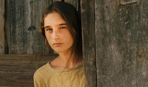 Filmkritik zu «Corn Island - Simindis kundzuli» (2014) ‒ Auf der Insel der Schweigsamen