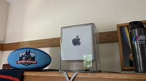 20 years ago, Steve Jobs built the “coolest computer ever”—and it bombed