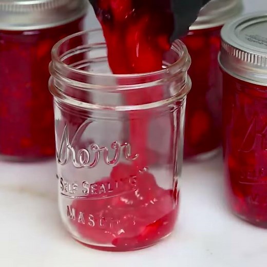 How to make Strawberry Jam