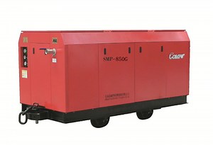 [Hot Item] Famous brand explosive-proof screw air compressor working in the coal mine