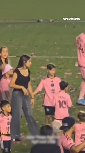 211K views · 2K reactions | Messi in dad mode: he got angry with his kids on the pitch. | The Cracks | Facebook