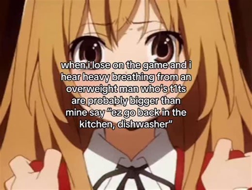 @lncept on Instagram: "big leagues calling… 日本利用压电瓷砖将脚步转化为电能。 这些瓷砖捕捉来自你脚步的动能。当你行走时，你的重量和动作会对瓷砖产生压力。瓷砖会轻微弯曲，从而产生机械应力。瓷砖内部的压电材料将这种应力转化为电能。每一步都会产生少量电荷，而数百万步结合在一起就能产生足够的电力来驱动LED 灯、数字显示屏和传感器。在像涩谷车站这样繁忙的地方，每天大约有240万个脚步为这一系统作出贡献。这些电能可以被储存或立即使用，从而减少对传统电力来源的依赖，并支持可持续的城市基础设施。 这种方法将日常运动转化为实用的可再生能源 #日本#知识＃事实#你知道吗 #推荐 #科技 创新 历史 技术 实验 热门"