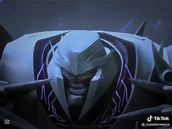 Optimus Prime and Megatron Team Up in Transformers Prime