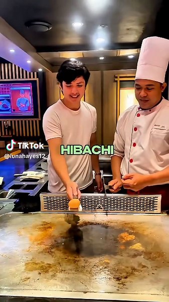 what an interesting drawing 😳