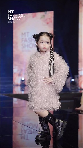 Model nhí của tui 🥰 | Trần Tuệ Nhi