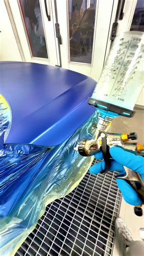 Car Hood Painting Perfection: A Detailed Guide