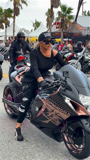 Roxor Rocks | Popular American Bike Influencer @lightrosegold during the Daytona bike rally | Instagram