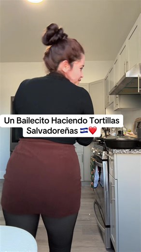 Tortillas Salvadoreñas #elsalvador🇸🇻 | Making Tortillas