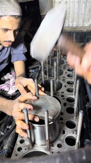 Cylinder sleeve installation six cylinder diesel engine #sleeves #cylinder liner#shorts