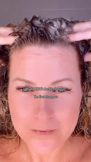 57 reactions · 6 comments | The difference in lather between the first and second shampoo! Clean scalp  Hello Fresh Hair Shampoo used @curlysecret.benelux Link in bio! #hair #hairhealth #haircare #hairtips #hairhacks #shampoo #hairwash #haircaretips #curlyhair | Ingecurls | Facebook