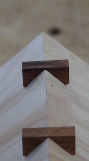 15K views · 262 reactions | DIY and Trick For Box Joinery Technique #boxjoint #joint #tricks #hacks #tips #woodwork #woodworking #making #carpenter | Woodworking Crafty | Facebook