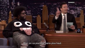 Shazam humain. 😳 Questlove (The Roots) peut identifier n'importe quelle chanson de Prince en moins d'une seconde ! Le #TonightShow, à voir sur myCANAL > http://bit.ly/2xtMmhd | CANAL