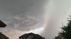 2K views · 200 reactions | Oh wow! Look at this beautiful time lapse of a supercell producing large hail in Waxahachie, TX. You can see the entire storm rotating! Video by Addison Rial. | Meteorologist James Bryant | Facebook