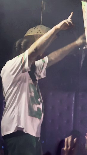 วิดีโอของ 808 CLUB (@808pattaya) พร้อมเพลง original sound - 808 CLUB