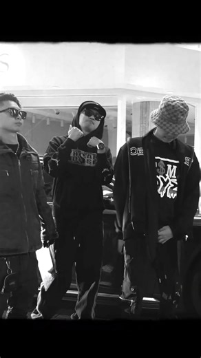 @Damn2lie - F*ck Rappers (feat.Grizz2K) VIDEO OUTNOW #damn2lie #trapdollamobb #trapmafia #grizz2k