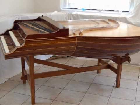 Bach — Prelude BWV 997 Played On Lute-Harpsichord (Gergely Sárközy)
