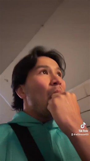 The best method for people who do not know how to whistle😗👌🏻 #Whistling #fluiten #fypp #euro #coin #munt