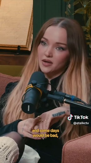 Dove Cameron opened up about how her father’s sudden passing impacted how she navigates becoming an overnight child star on Disney Channel. 💔 (🎥: YT/Armchair Expert with Dax Shepard) #DoveCameron #Disney #DisneyChannel #LivAndMaddie #ChildStar #DaxShepard #ArmchairExpert
