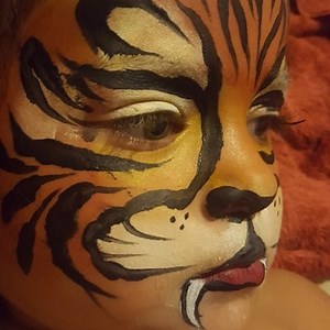 Facepainting by Amy