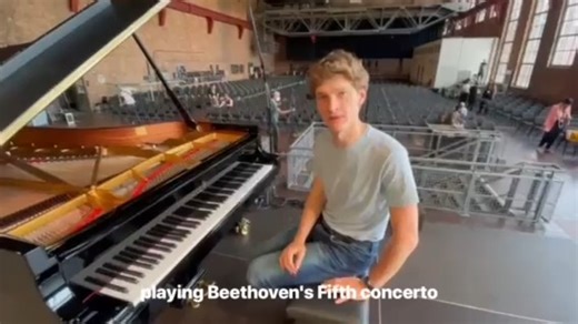 Tonight, Jan Lisiecki performs Beethoven’s Piano Concerto No. 5, ”Emperor,” on the New York Philharmonic’s first concert at the Usedomer Musikfestival in Germany. | New York Philharmonic