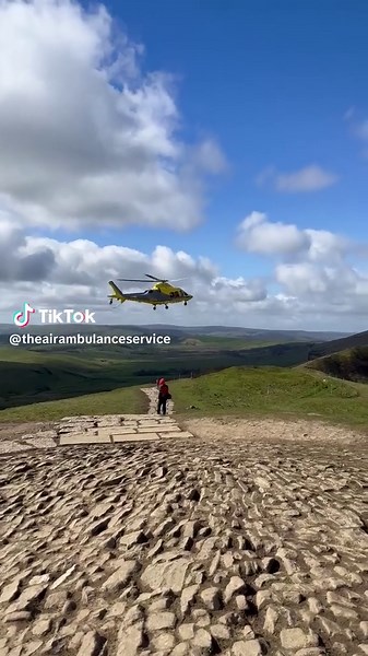 🚨 Weekly Update (16th-22nd June) 🚁 Another busy week for Your Local Air Ambulance WNDLR 🚁 — thanks to your generous support, our crews responded to 68 emergencies across 9 counties, transferring patients to 9 different hospitals across the region. Mission Breakdown: ❤️ 28% Medical 🚗 24% Road Traffic Collisions 🤕 13% Falls ⚠️ 10% Assault Related 🔧 10% Other Trauma Every mission is only possible because of people like you. Thank you 👉 airamb.co/donate #AirAmbulance #HEMS #Charity #Donate #F