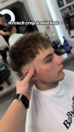 Mastering the French Crop and Mid Fade Haircut